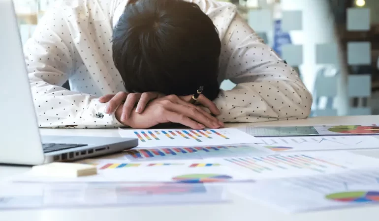 Saúde mental em alerta: mais de 12 mil afastamentos no ES em 2023