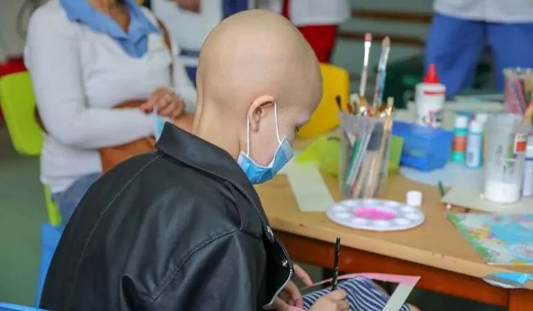 Aumentam os casos de câncer entre os mais jovens. Por quê?