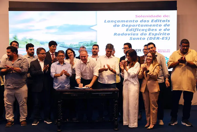 Investimentos de quase R$ 1 bilhão